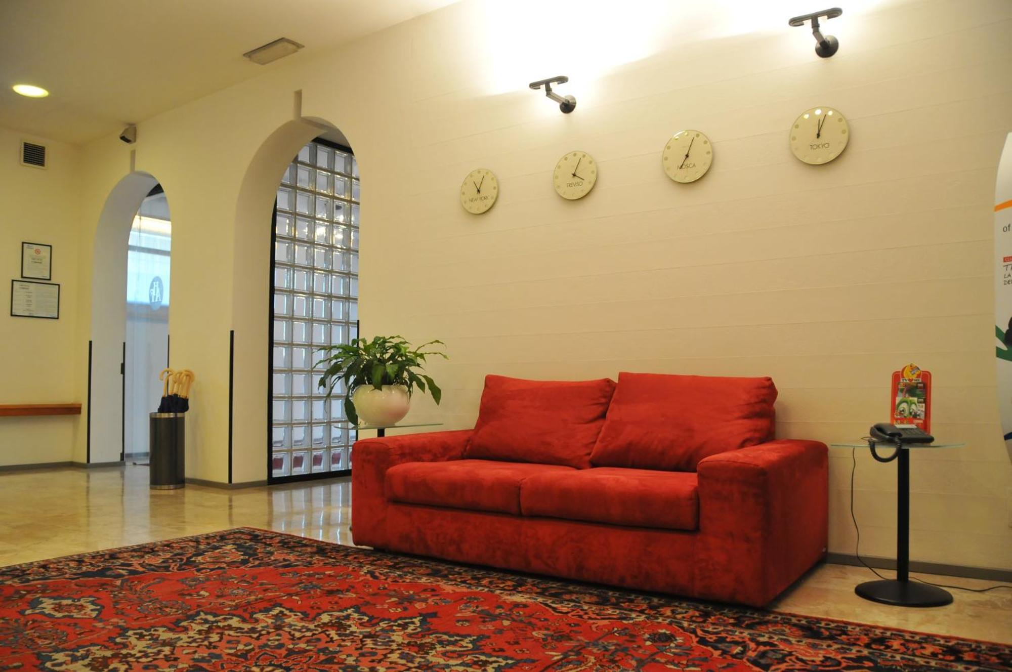 Hotel Al Fogher 3*