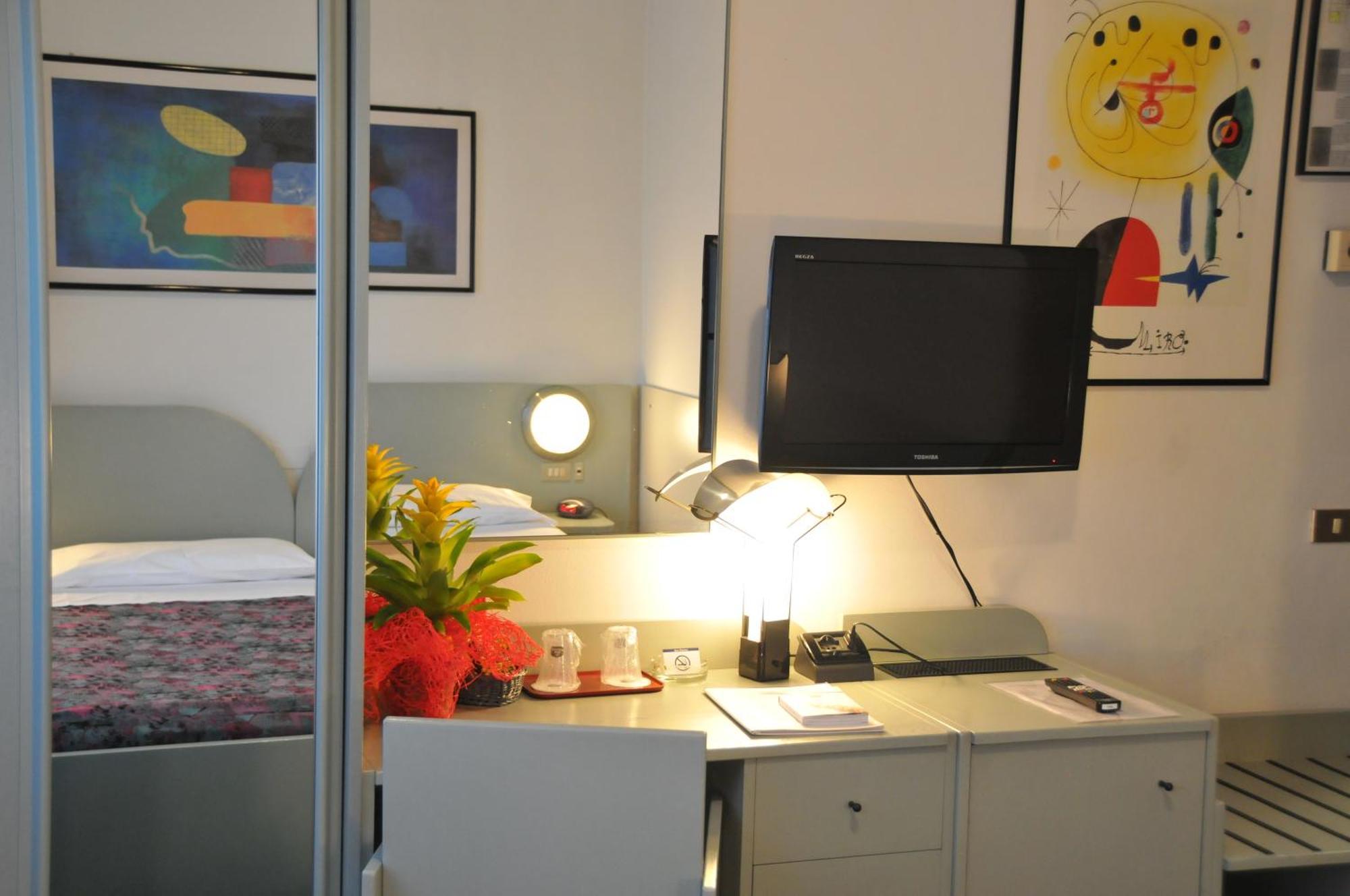 Hotel Al Fogher 3*